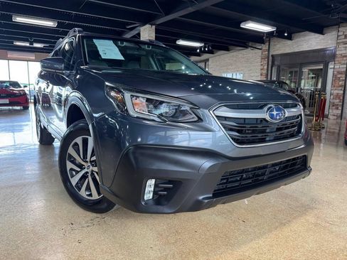 Used 2021 Subaru Outback Premium AWD/4WD image 1