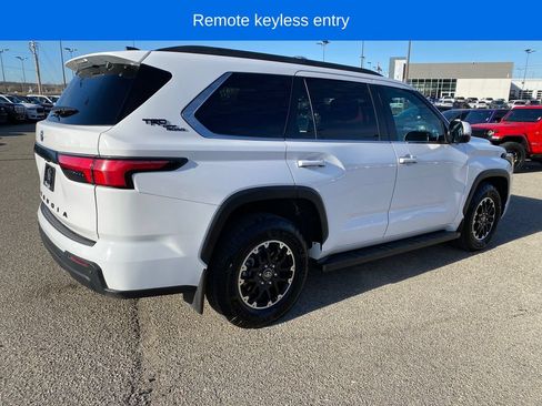 Used 2025 Toyota Sequoia TRD Pro AWD/4WD image 6