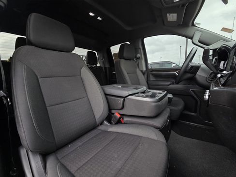 Used 2024 GMC Sierra 1500 SLE image 30