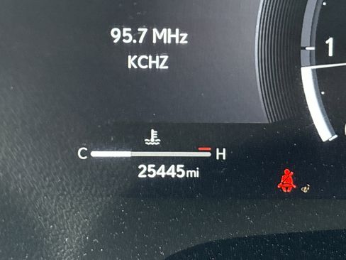 Certified 2025 Lexus RX 350 Premium w/ Accessory Package image 22