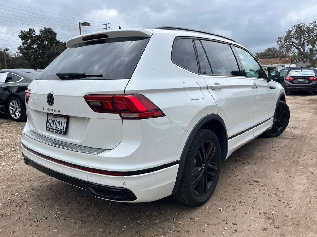 Used 2022 Volkswagen Tiguan SE R-Line FWD image 4