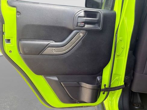 Used 2013 Jeep Wrangler Unlimited Sport image 11