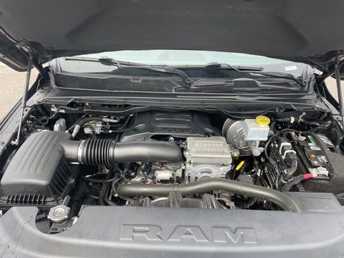 Used 2023 RAM 1500 Laramie RWD image 34