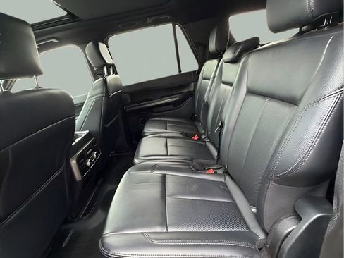 Used 2019 Ford Expedition XLT w/ Equipment Group 202A image 13