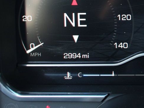 Used 2025 GMC Sierra 2500 Denali Ultimate image 28