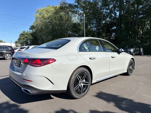New 2026 Mercedes-Benz E 350 4MATIC Sedan image 7