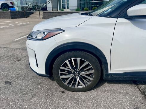 Used 2021 Nissan Kicks SV FWD image 26