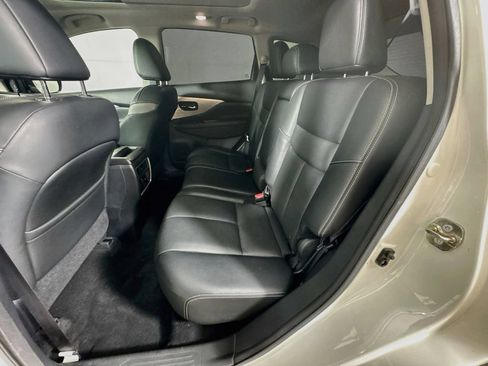 Used 2017 Nissan Murano SL w/ SL Technology Package FWD image 32