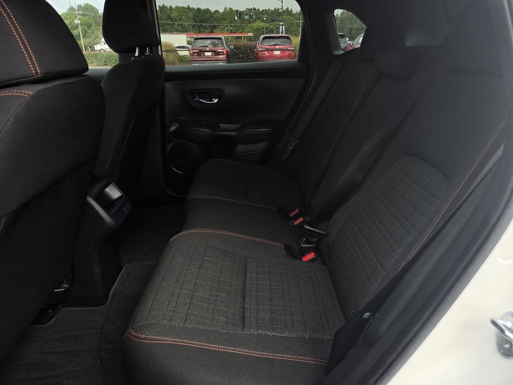 Certified 2025 Honda HR-V Sport image 17