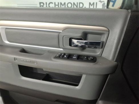 Used 2017 RAM 1500 Big Horn image 34