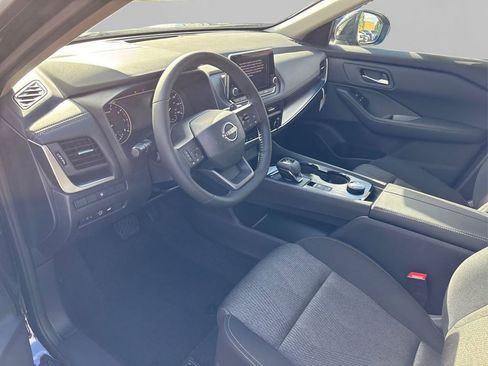 New 2026 Nissan Rogue SV w/ Cold Weather Package image 9