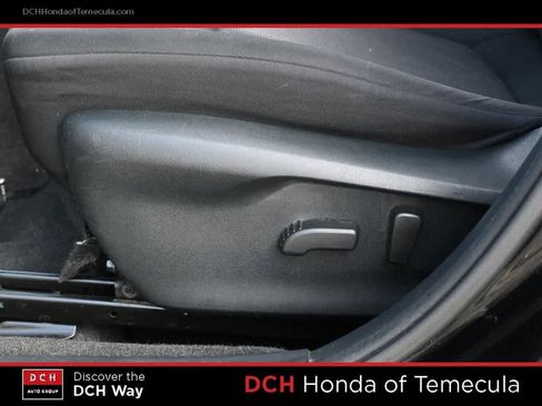 Used 2022 Subaru Impreza Premium image 17