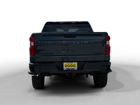 New 2026 Chevrolet Silverado 1500 Custom Trail Boss AWD/4WD image 4