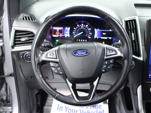 Used 2021 Ford Edge ST-Line w/ Class II Trailer Tow Package image 17
