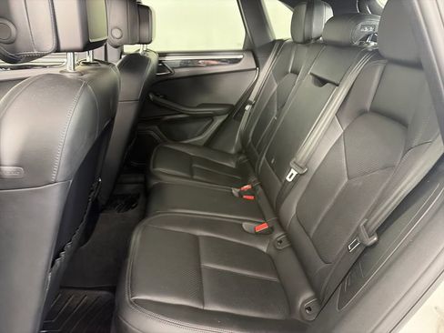 Used 2017 Porsche Macan S AWD/4WD image 13