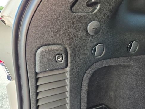 Used 2019 Jeep Grand Cherokee Summit AWD/4WD image 41