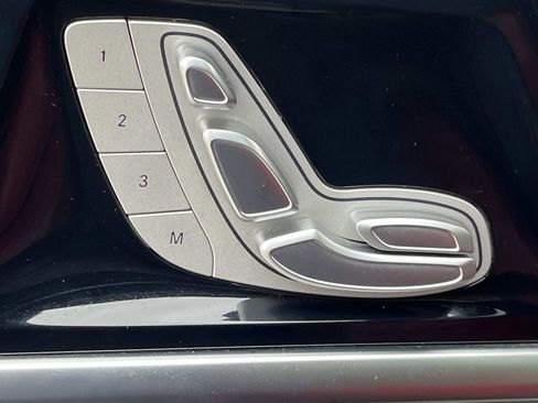 Certified 2022 Mercedes-Benz G 63 AMG 4MATIC image 19