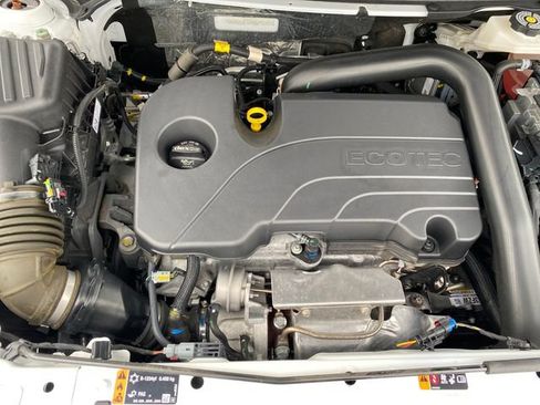 Certified 2024 Chevrolet Equinox LT AWD/4WD image 21