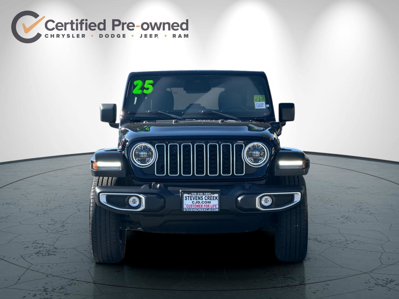 Used 2025 Jeep Wrangler Unlimited Sahara w/ Safety Group AWD/4WD image 9