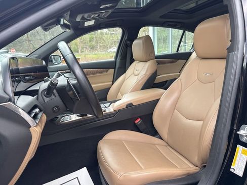 Used 2025 Cadillac CT5 Premium Luxury RWD image 17
