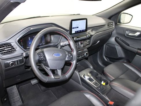 Used 2025 Ford Escape ST-Line AWD/4WD image 22