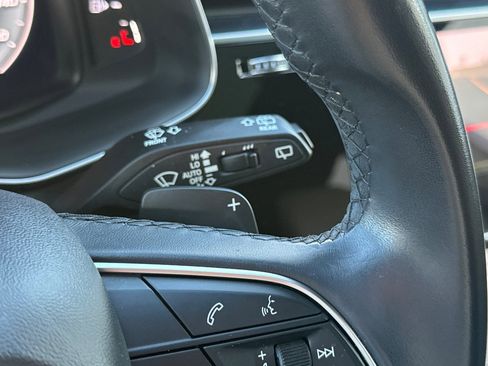 Used 2021 Audi Q7 3.0T Premium image 40