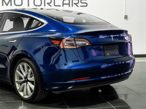 Used 2019 Tesla Model 3 Standard Range Plus RWD image 17