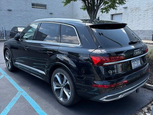 Used 2021 Audi Q7 3.0T Prestige AWD/4WD image 3