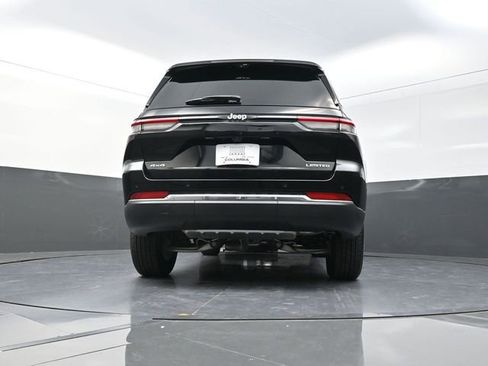 New 2025 Jeep Grand Cherokee Limited w/ Luxury Tech Group II image 25