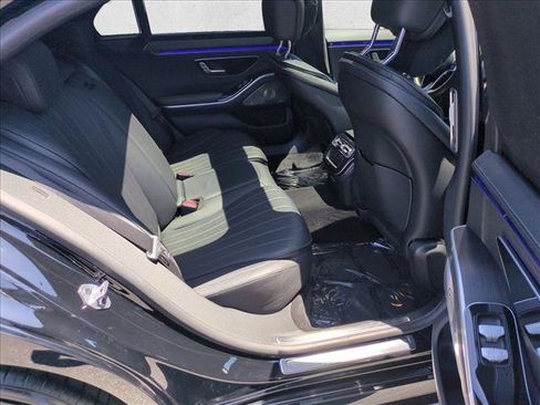 Used 2022 Mercedes-Benz S 500 4MATIC image 22