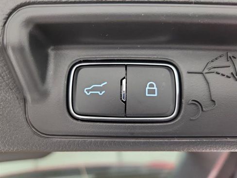 New 2026 Ford Explorer ST-Line AWD/4WD image 9