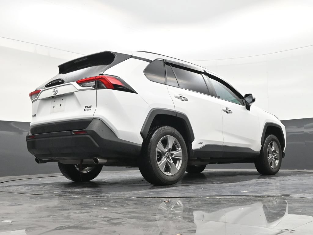 Used 2025 Toyota RAV4 XLE w/ Weather Package AWD/4WD image 24