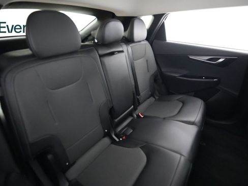 Used 2025 Kia EV6 Light RWD image 5