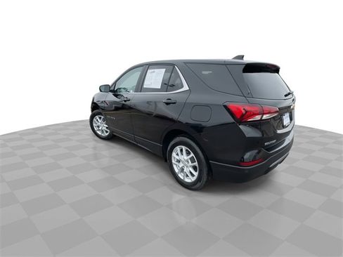 Used 2024 Chevrolet Equinox LT w/ LPO, Floor Liner Package image 6