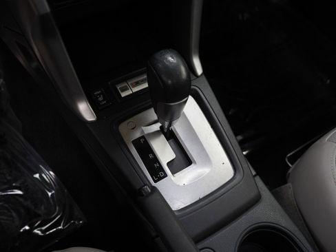 Used 2014 Subaru Forester 2.5i Limited w/ Popular Package #2 image 19