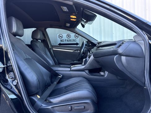 Used 2019 Honda Civic Sport Touring image 37
