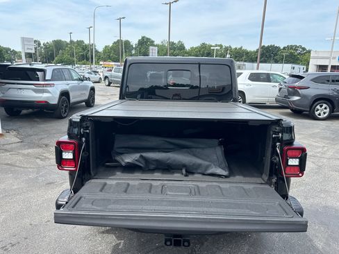 Used 2020 Jeep Gladiator Rubicon AWD/4WD image 20