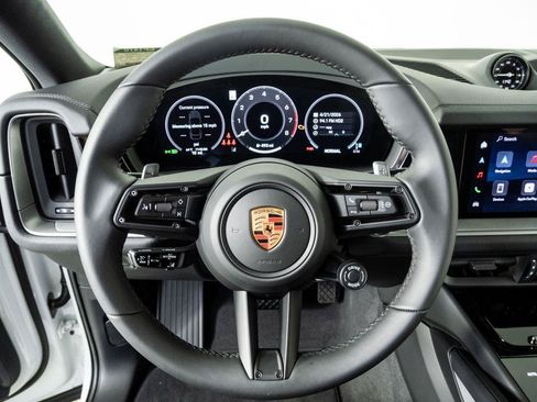 New 2026 Porsche Cayenne Coupe AWD/4WD image 9
