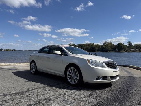 Used 2012 Buick Verano Leather image 1