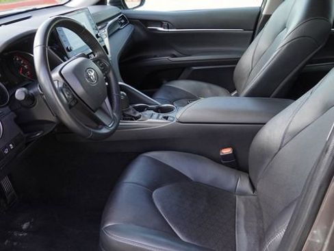 Used 2024 Toyota Camry XSE FWD image 17