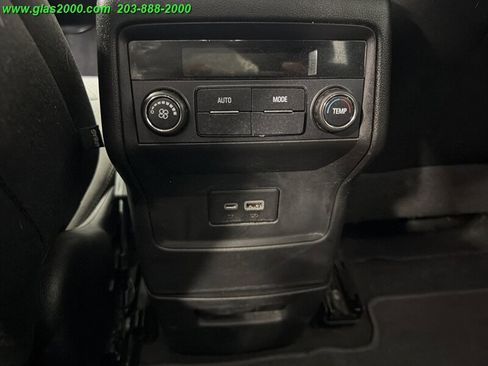 Used 2021 GMC Acadia SLE AWD/4WD image 31
