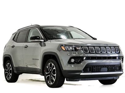 Used 2022 Jeep Compass Limited w/ Sun and Sound Group