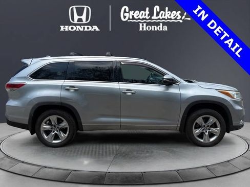 Used 2016 Toyota Highlander Limited AWD/4WD image 7