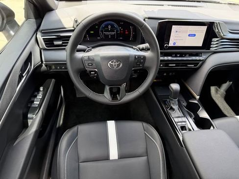 Used 2026 Toyota Camry SE w/ Convenience Package FWD image 26