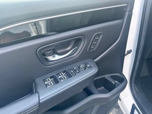Used 2024 Honda Pilot Touring image 25