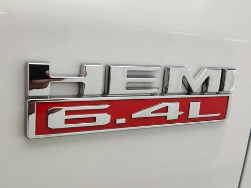 Used 2019 RAM 2500 Big Horn w/ Protection Group AWD/4WD image 34