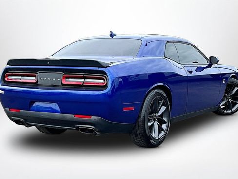 Used 2019 Dodge Challenger R/T Scat Pack RWD image 6