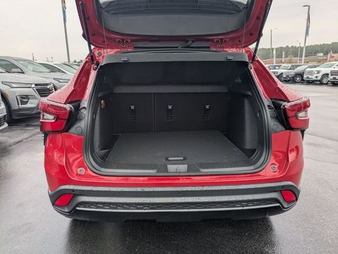New 2026 Chevrolet Trax RS w/ Sunroof Package image 28