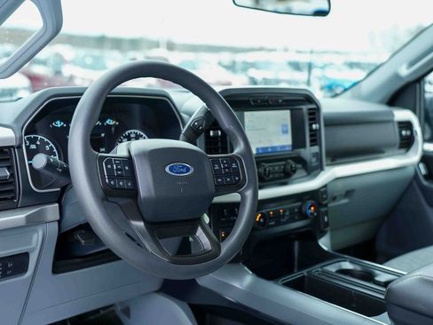 Used 2022 Ford F150 XLT w/ XTR Package image 23