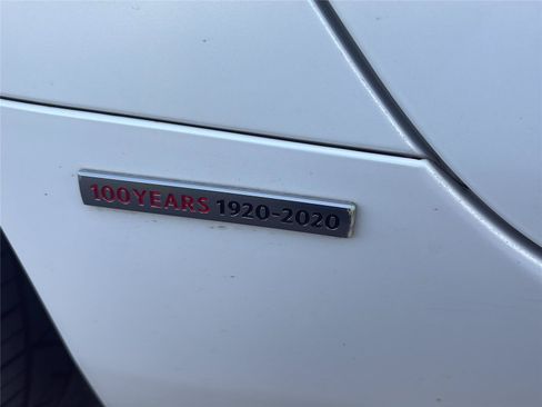 Used 2020 MAZDA MX-5 Miata 100th Anniversary RWD image 19